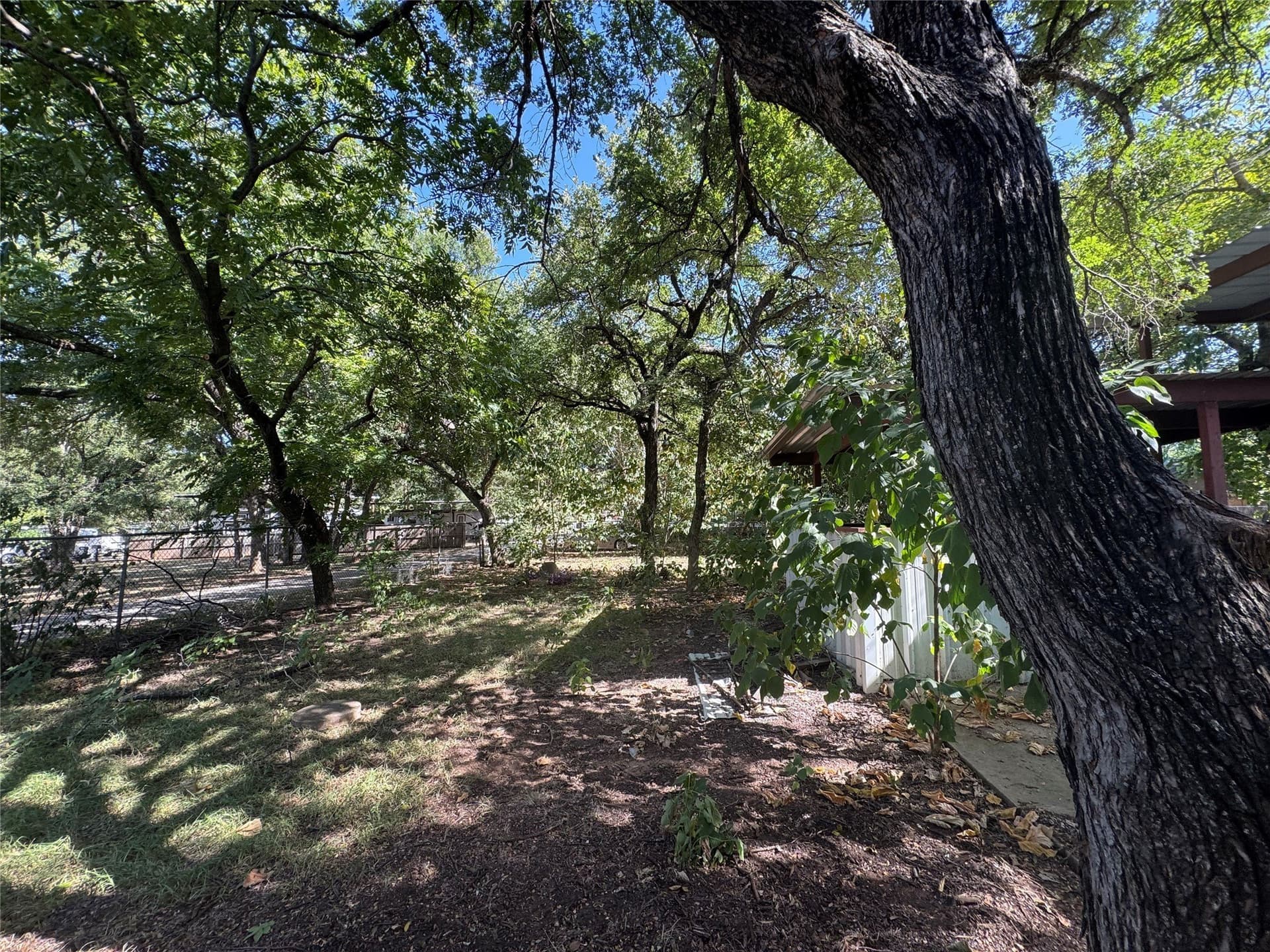 0.23 acres in Hood County - photo 9