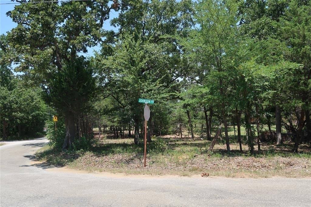 2 acres in Grayson County