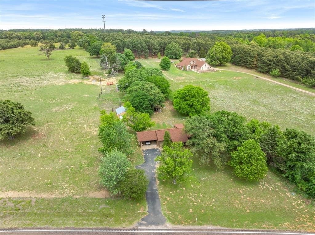 30 acres in Smith County gallery image 2
