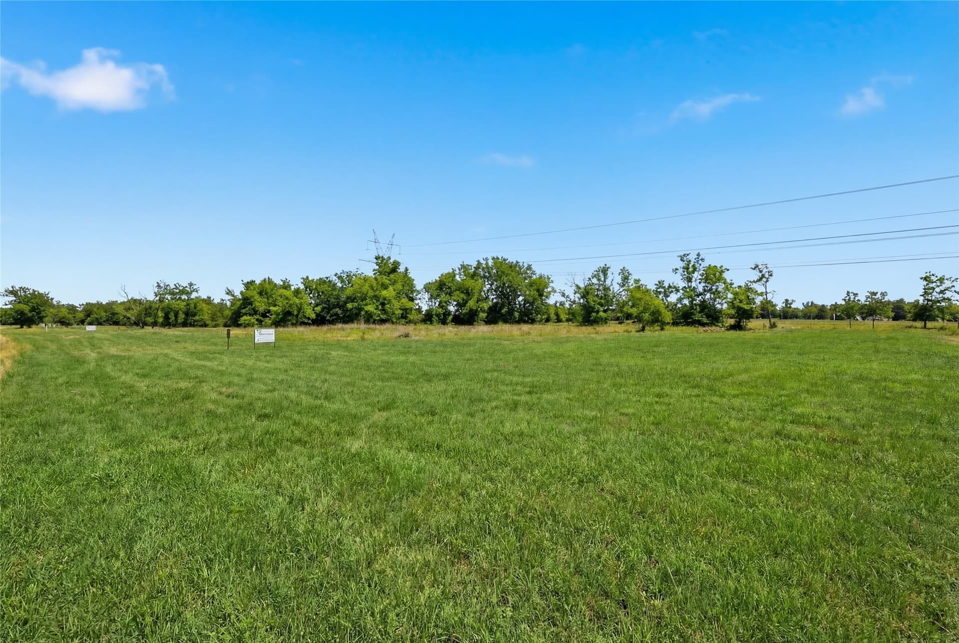 1 acres in Denton County gallery image 4