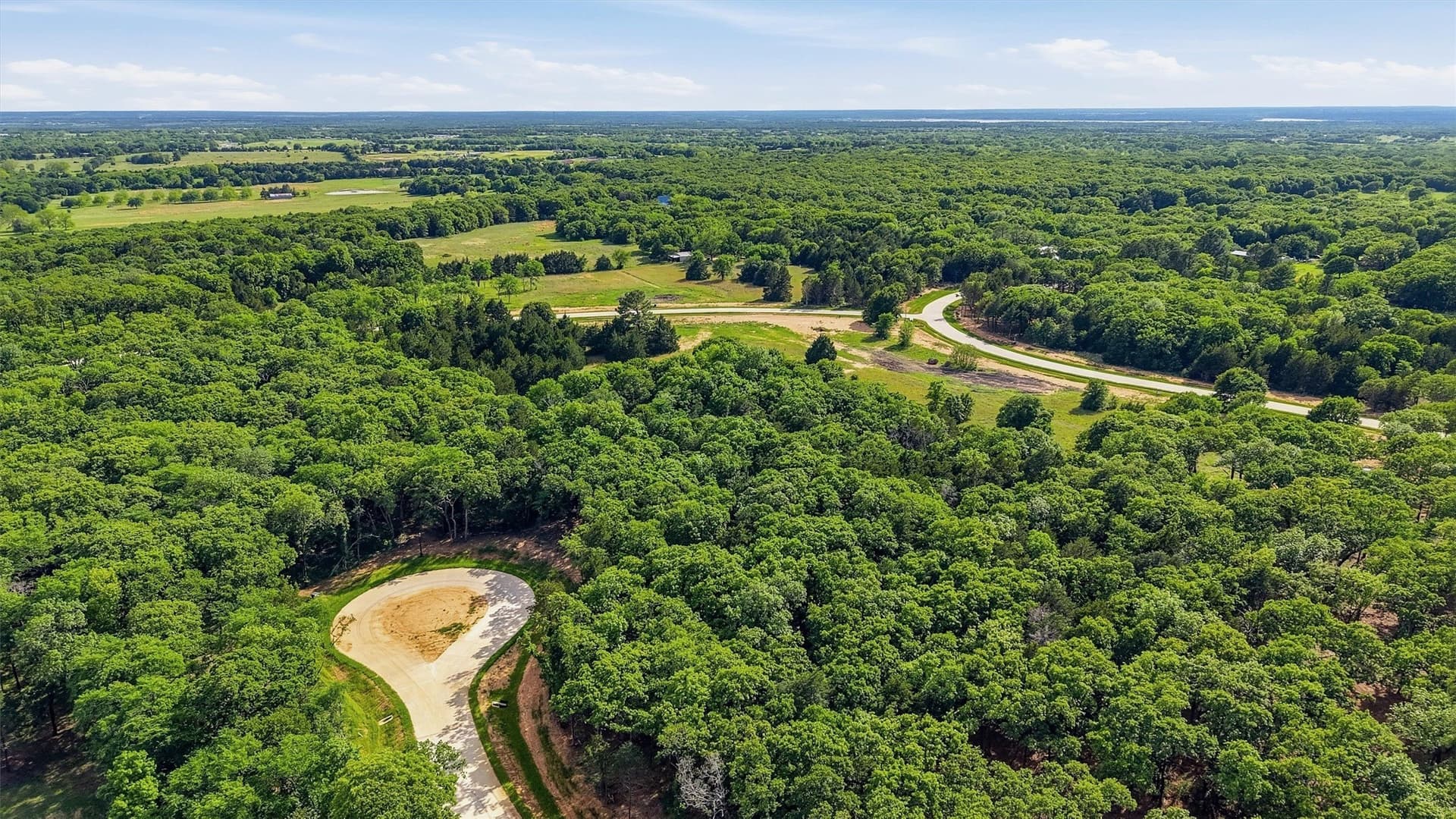 2 acres in Grayson County gallery image 4