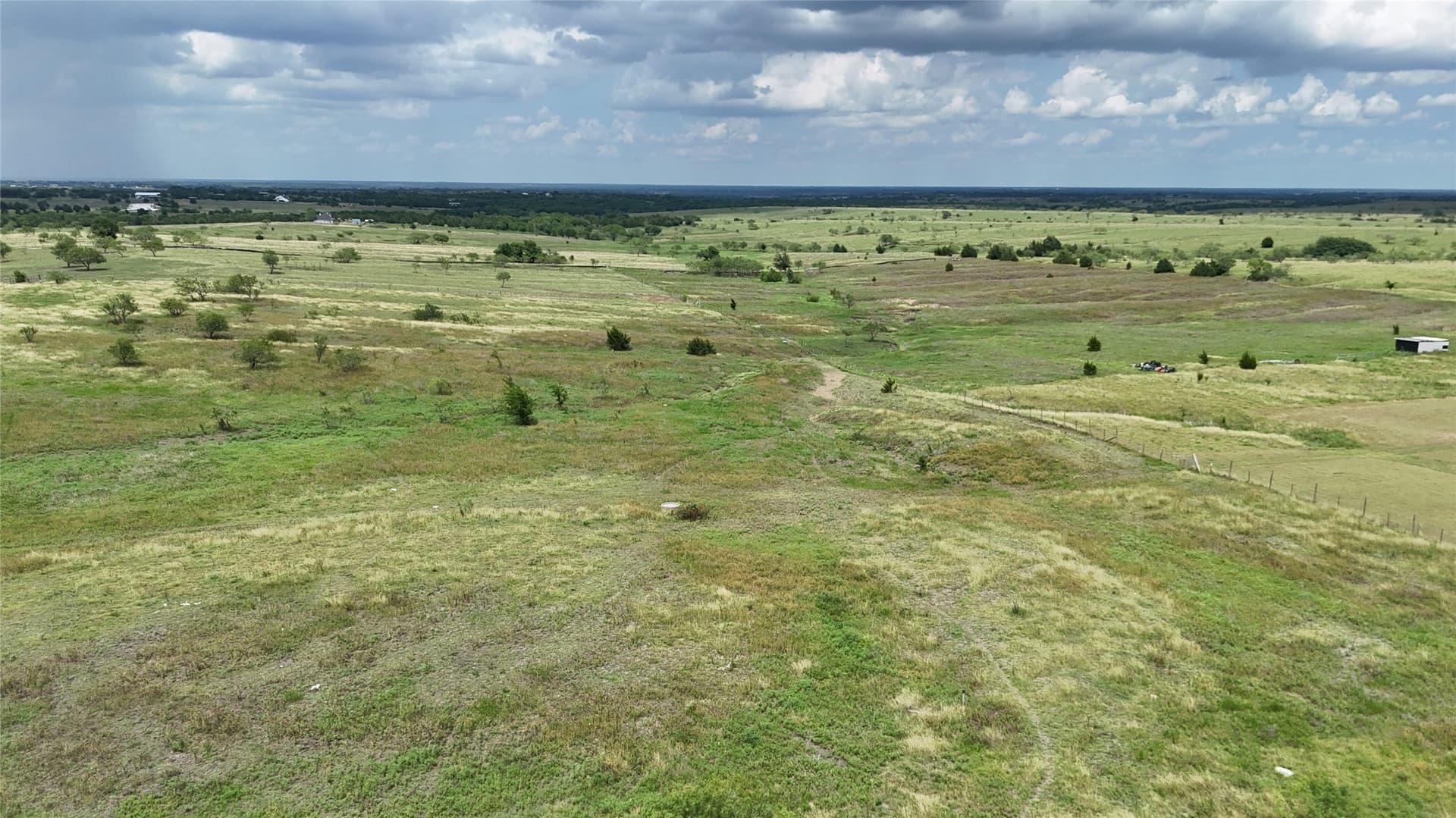 11.74 acres in Ellis County - photo 4