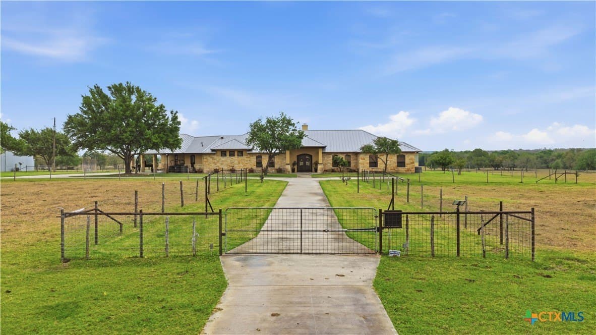 155 acres in Guadalupe County - photo 6