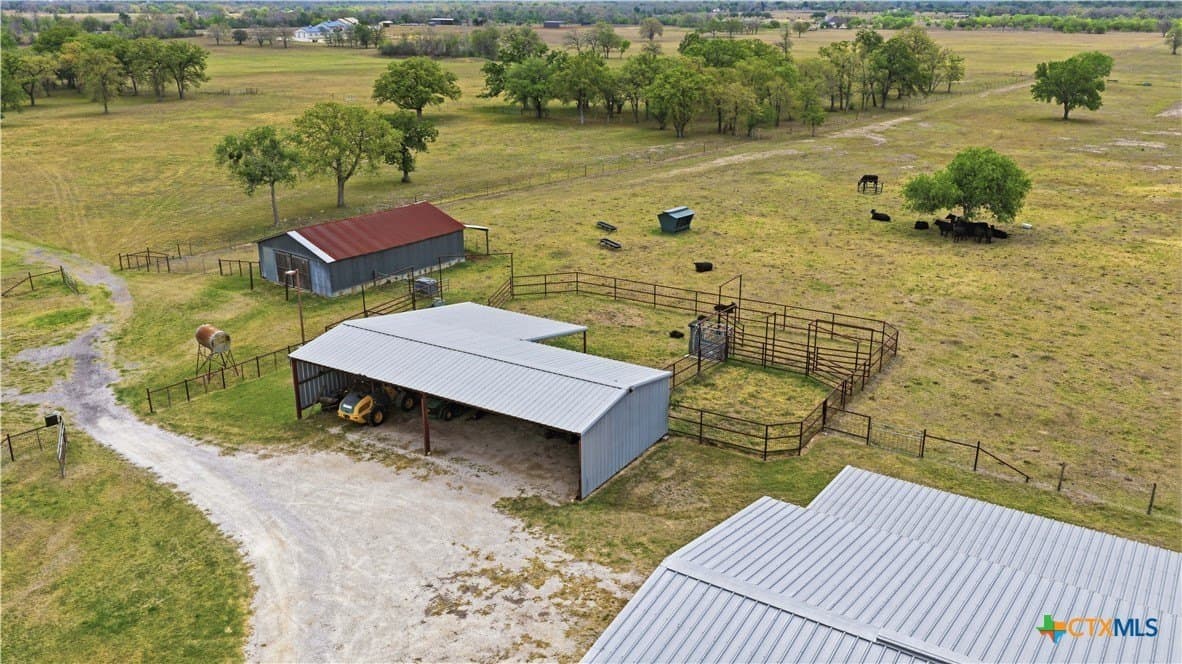 155 acres in Guadalupe County gallery image 4