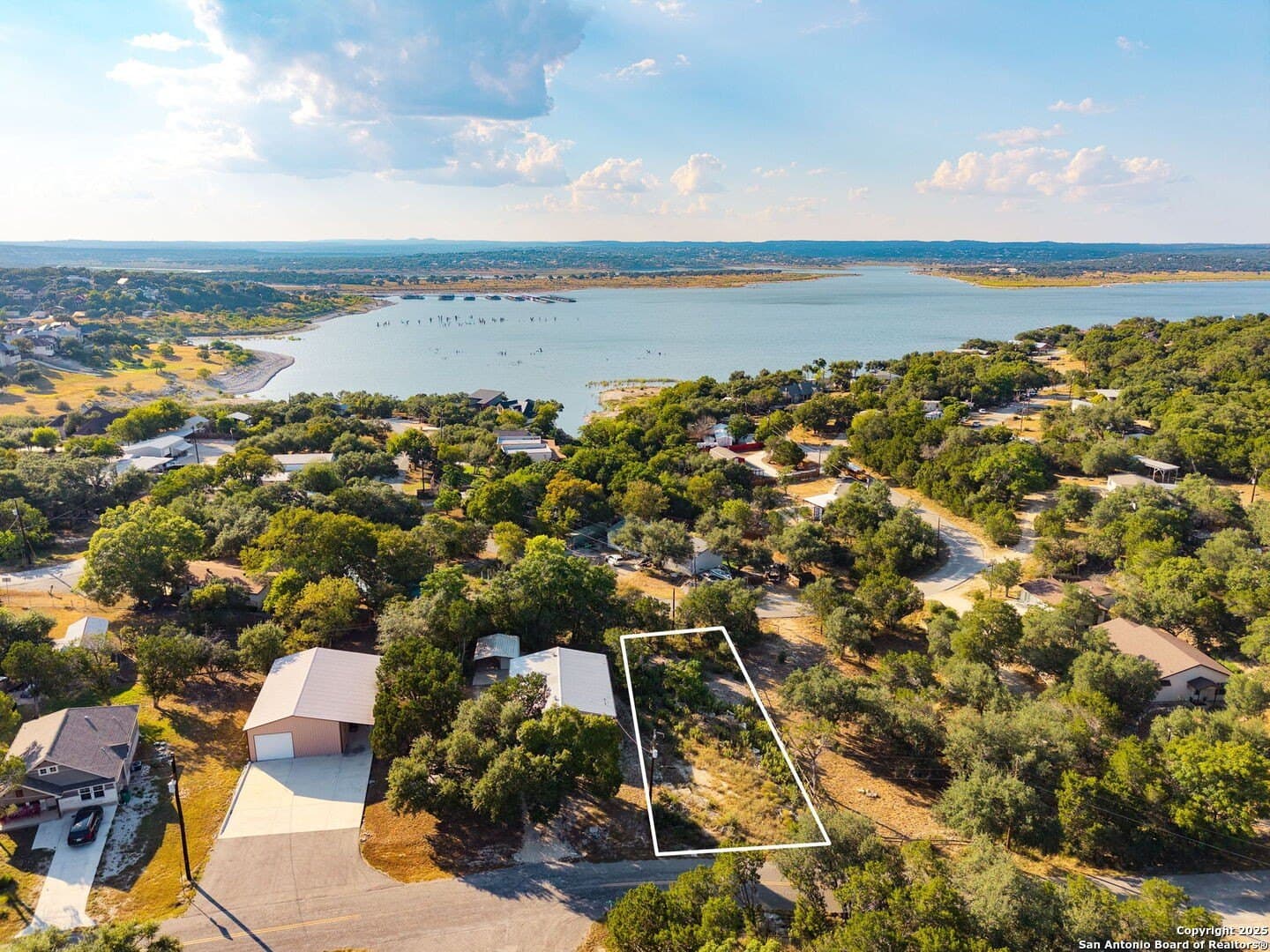 0.21 acres in Comal County - photo 2