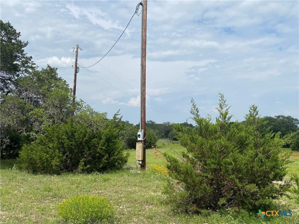 20 acres in Burnet County - photo 10