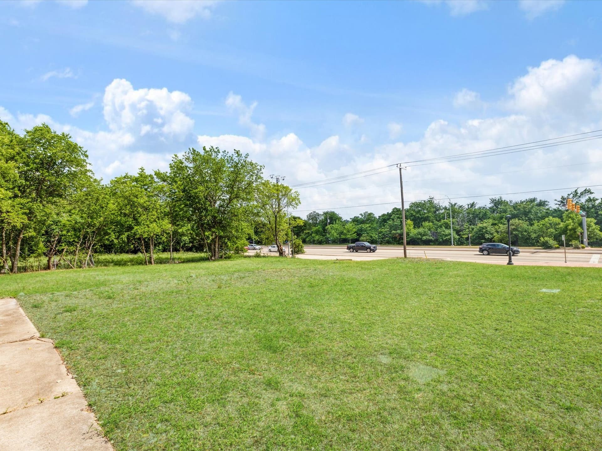 0.1 acres in Tarrant County - photo 14