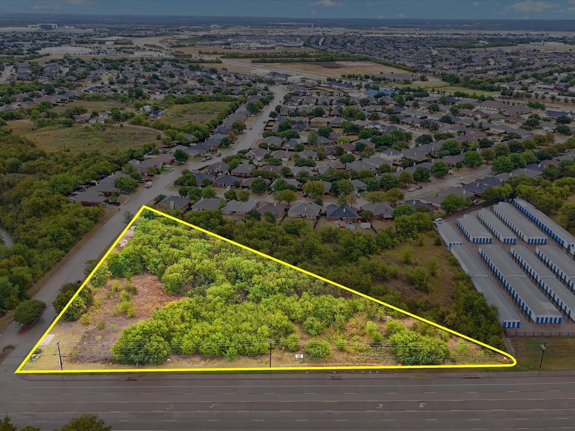 1.87 acres in Tarrant County gallery image 4