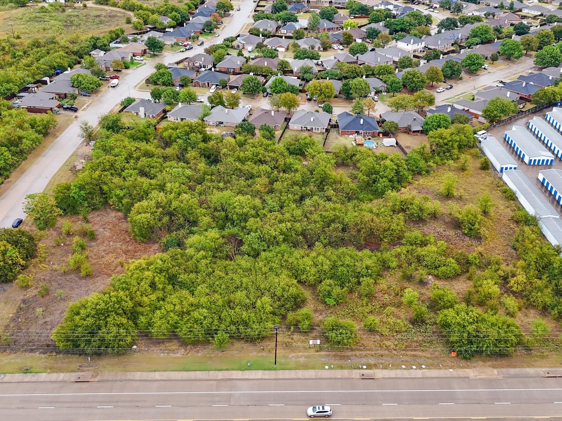 1.87 acres in Tarrant County gallery image 3