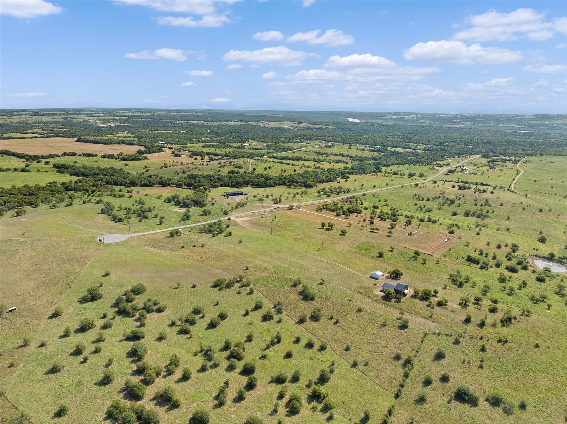 6.14 acres in Cooke County gallery image 3