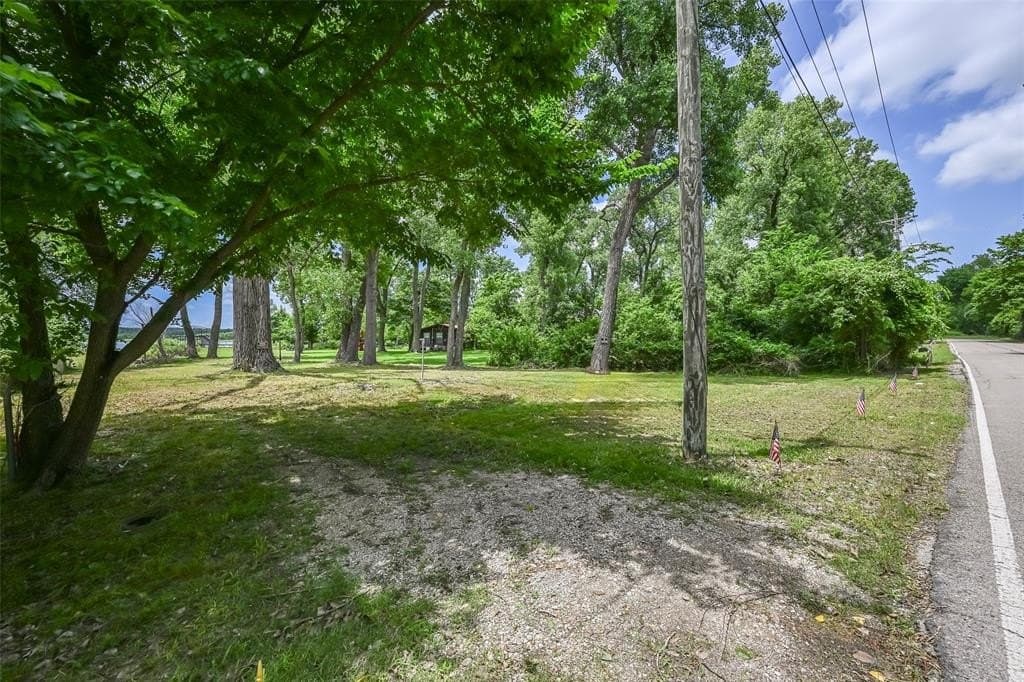0.17 acres in Parker County gallery image 4