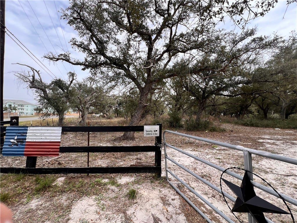 10.26 acres in Aransas County gallery image 2