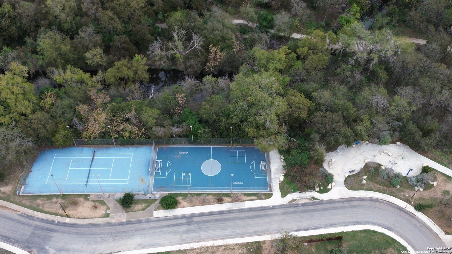 0.25 acres in Bexar County - photo 7