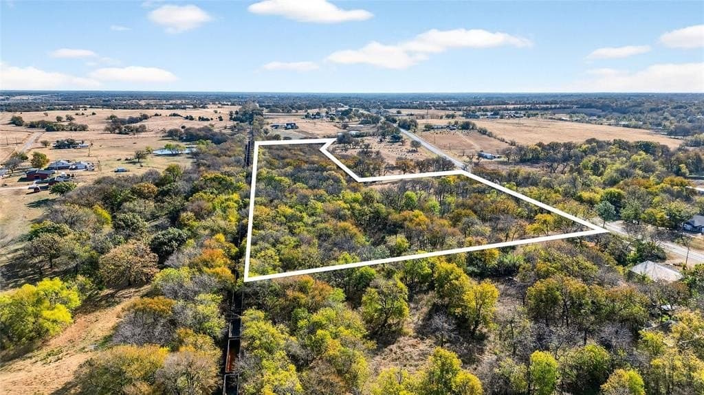 7.98 acres in Grayson County