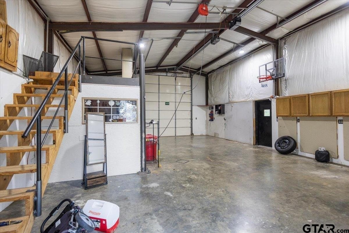 10 acres in Van Zandt County - photo 28