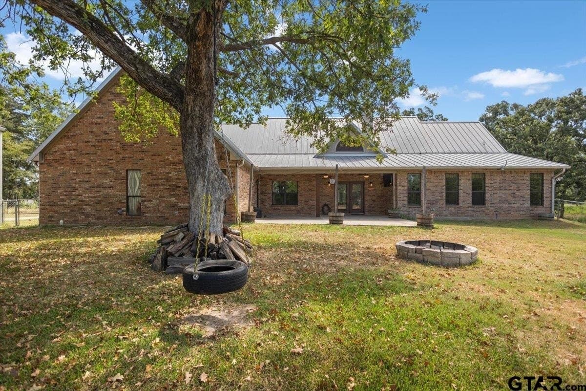 10 acres in Van Zandt County - photo 30