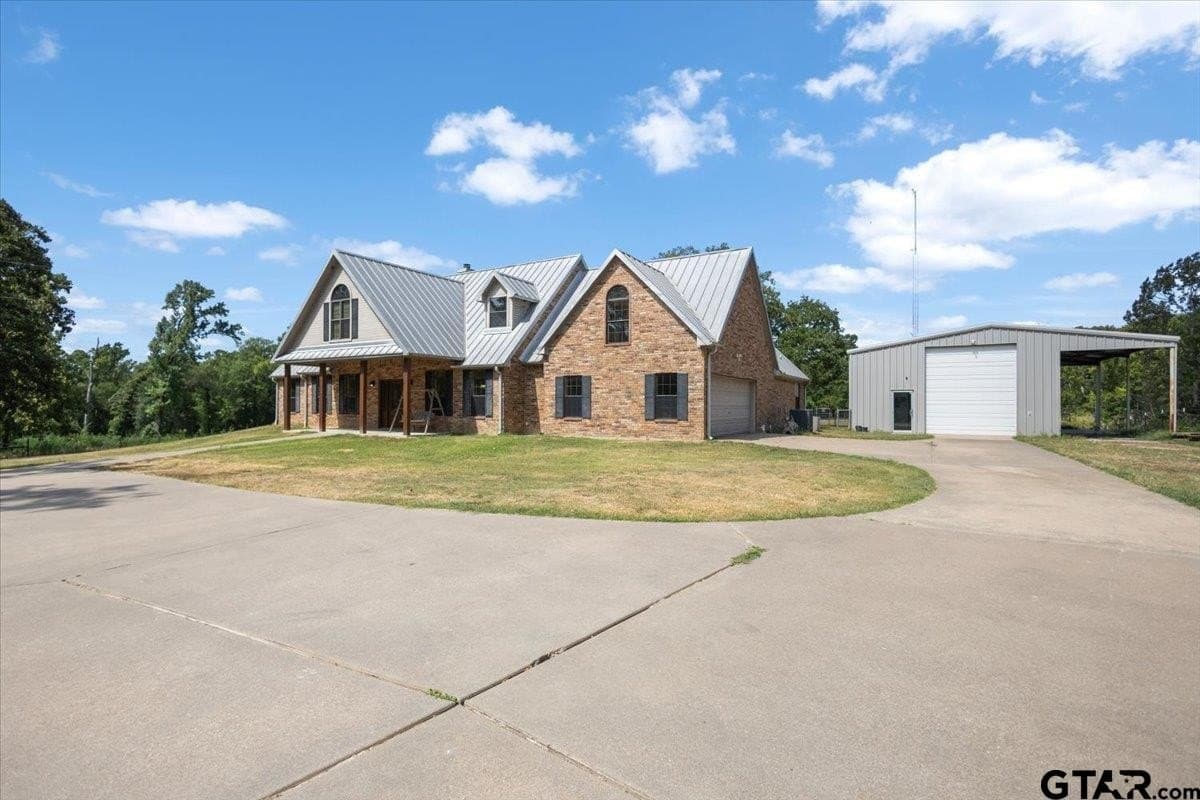 10 acres in Van Zandt County - photo 4