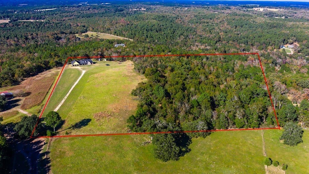 21.74 acres in Anderson County featured view