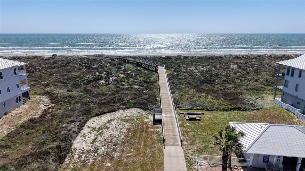 0.11 acres in Nueces County - photo 11