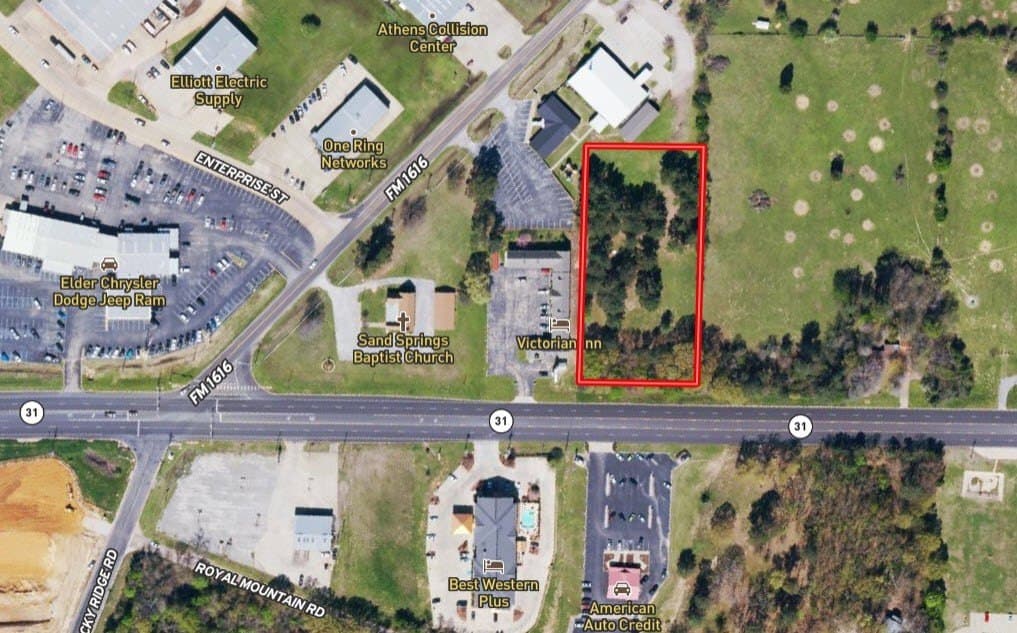 2.01 acres in Henderson County gallery image 2