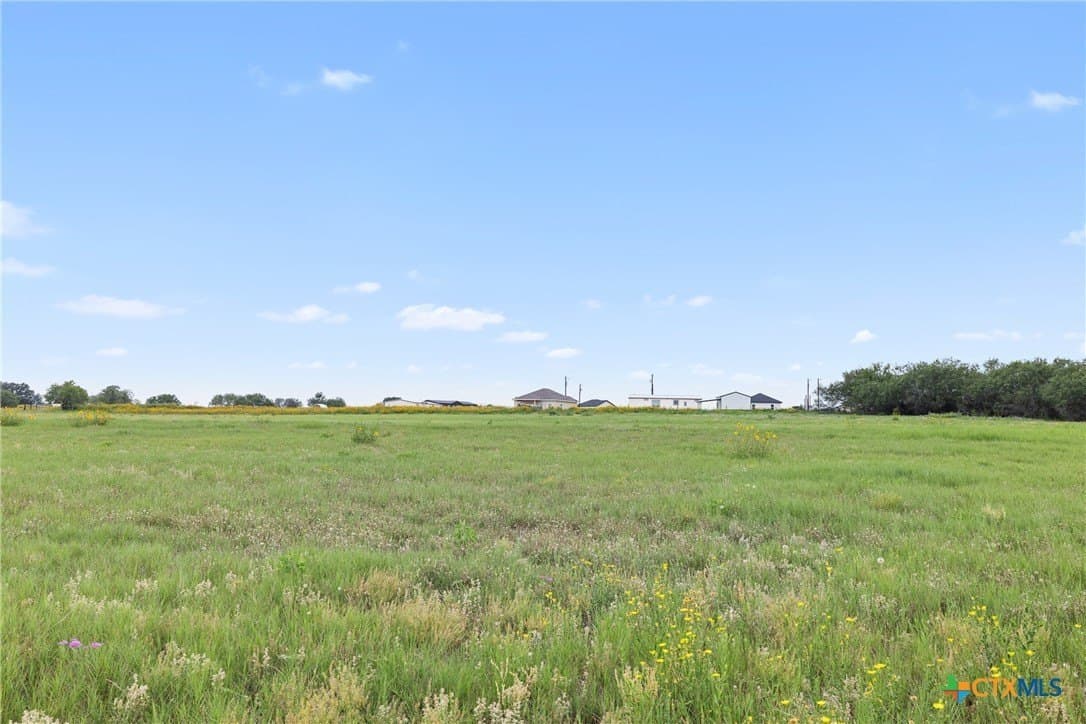 1.85 acres in Wilson County - photo 12