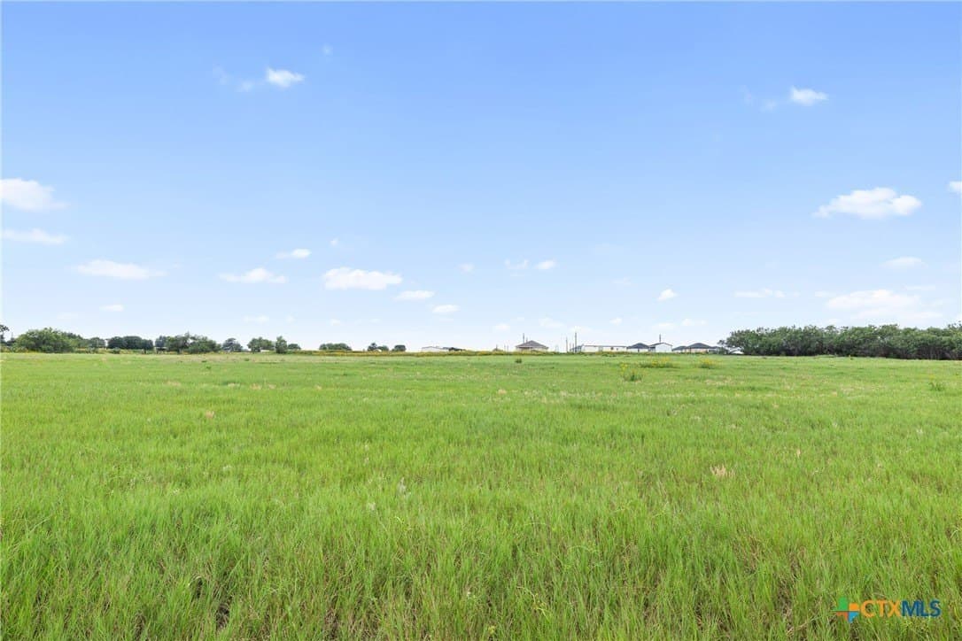 1.85 acres in Wilson County - photo 13