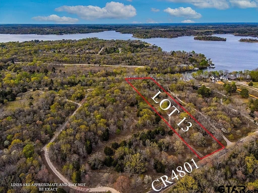 2.05 acres in Henderson County gallery image 3