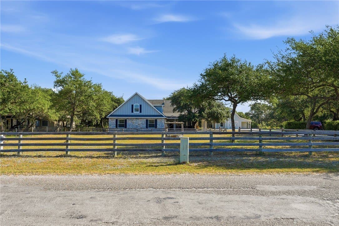 67,518 acres in San Patricio County - photo 39