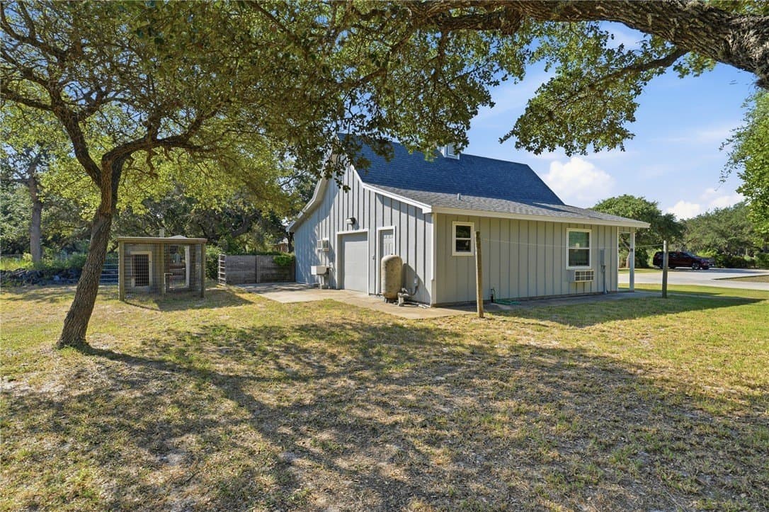 67,518 acres in San Patricio County - photo 33
