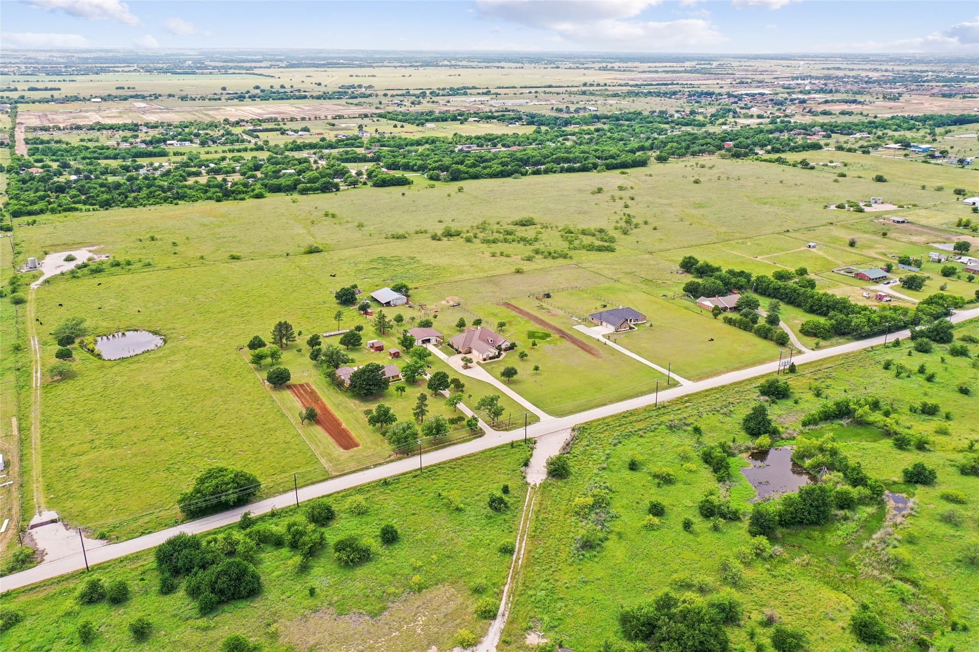 29 acres in Denton County - photo 2