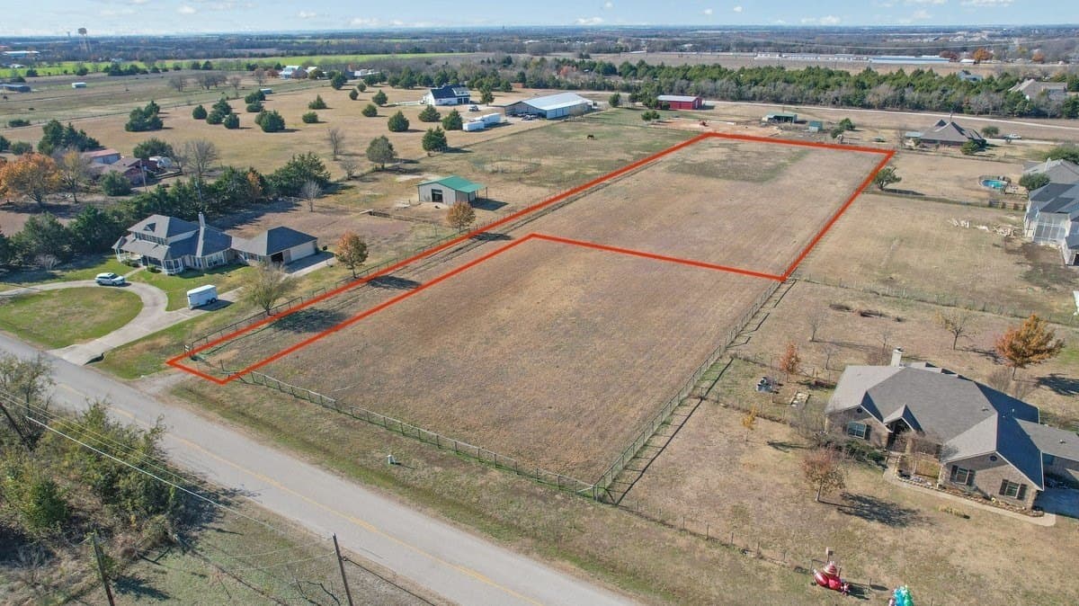 1.74 acres in Collin County gallery image 2