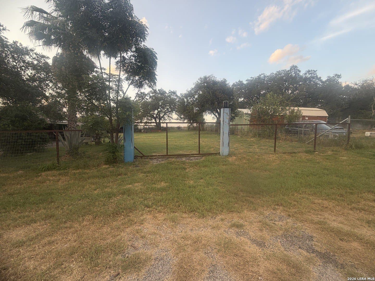 0.27 acres in Atascosa County - photo 2