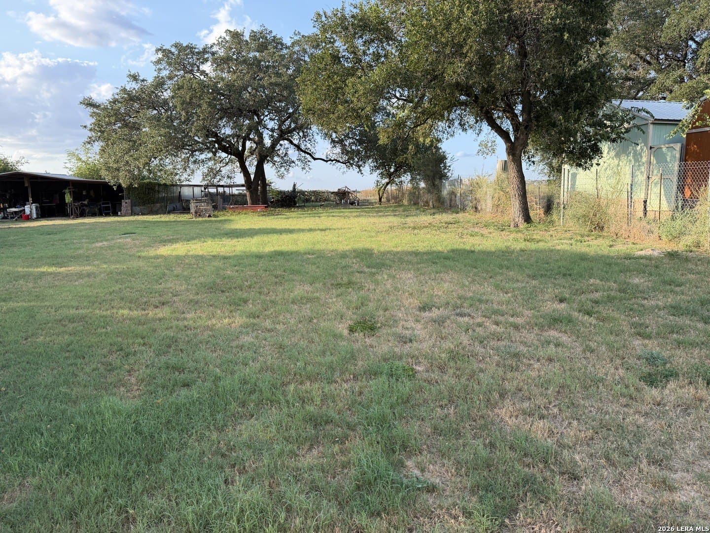 0.27 acres in Atascosa County - photo 4