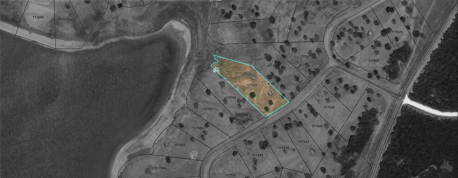 1.86 acres in Navarro County - photo 15