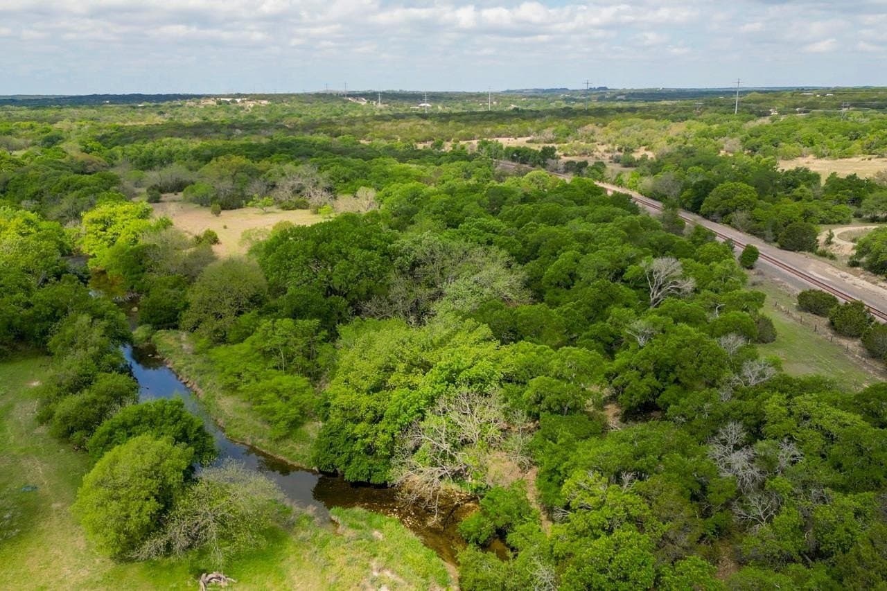 162 acres in Lampasas County gallery image 4