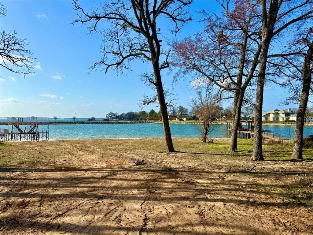 0.29 acres in Henderson County gallery image 4