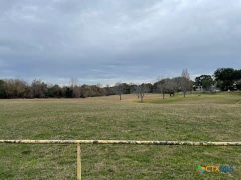 0.76 acres in Victoria County - photo 10