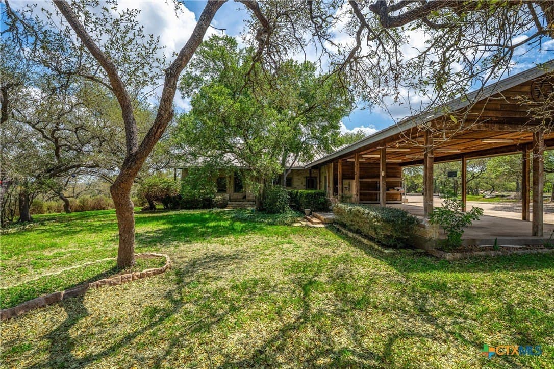 20.04 acres in Comal County - photo 16