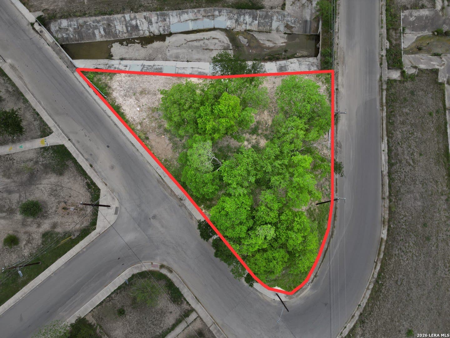 0.21 acres in Bexar County gallery image 4