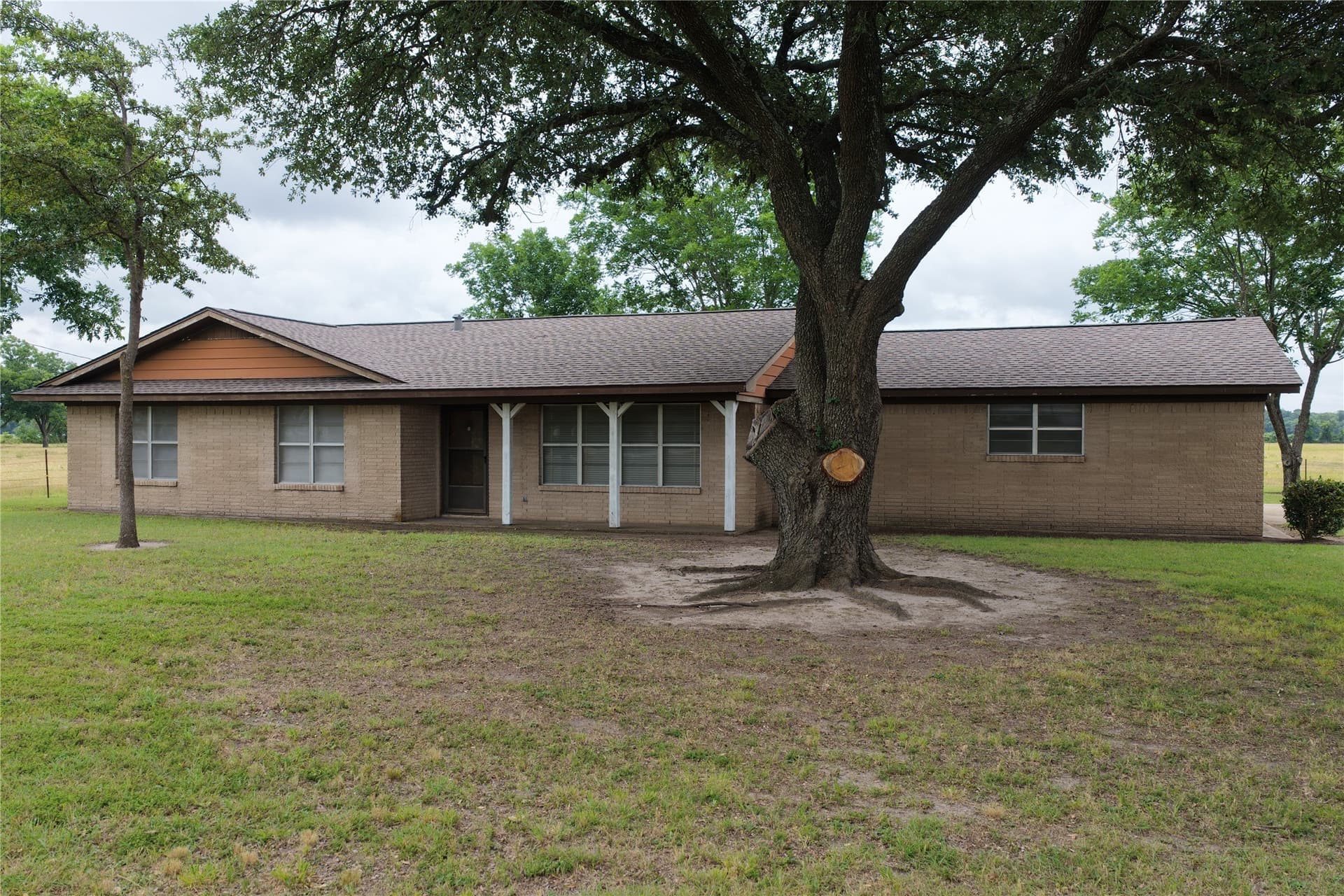 37.02 acres in Ellis County - photo 11