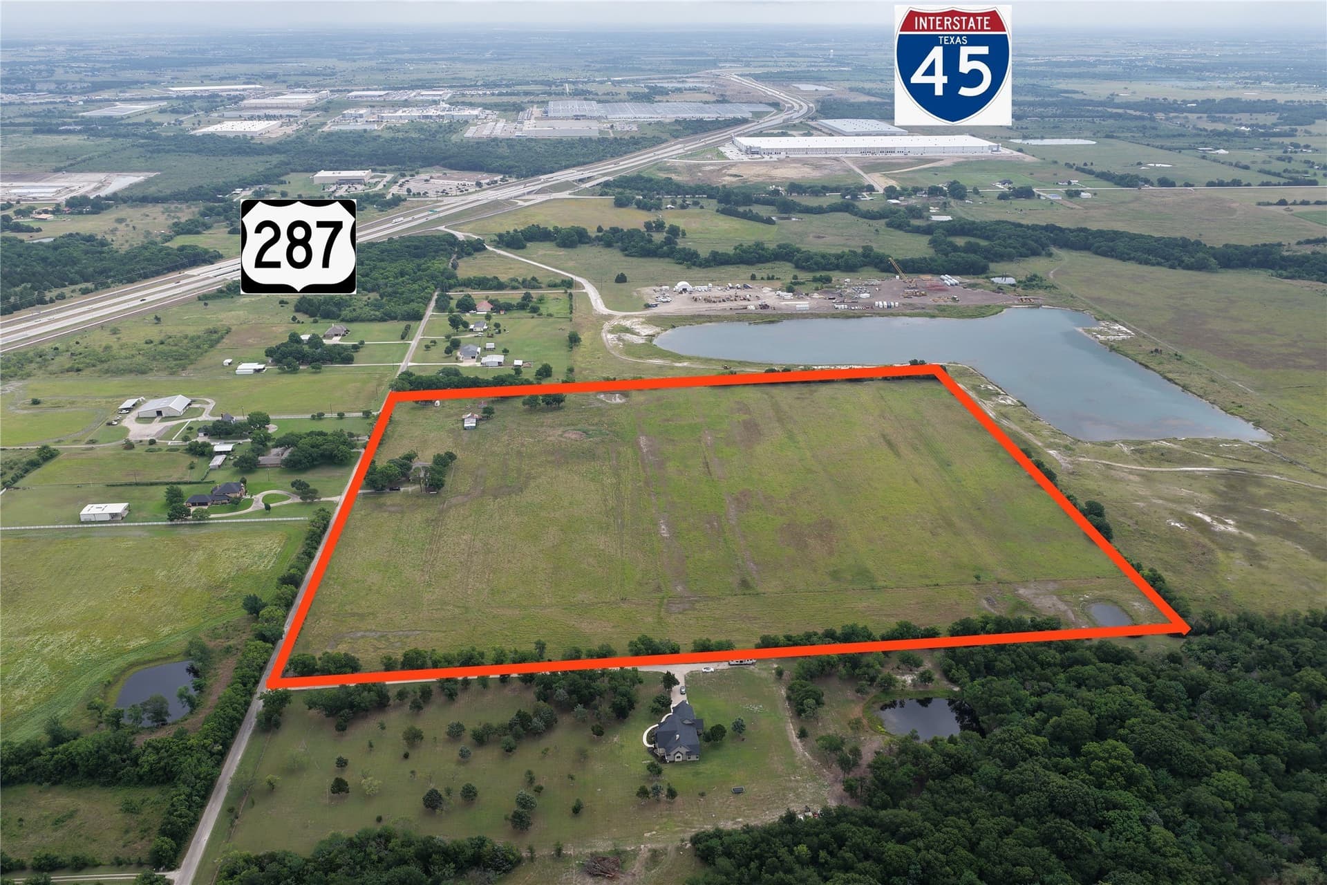 37.02 acres in Ellis County - photo 2