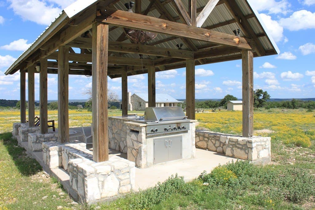 250.77 acres in Edwards County gallery image 3