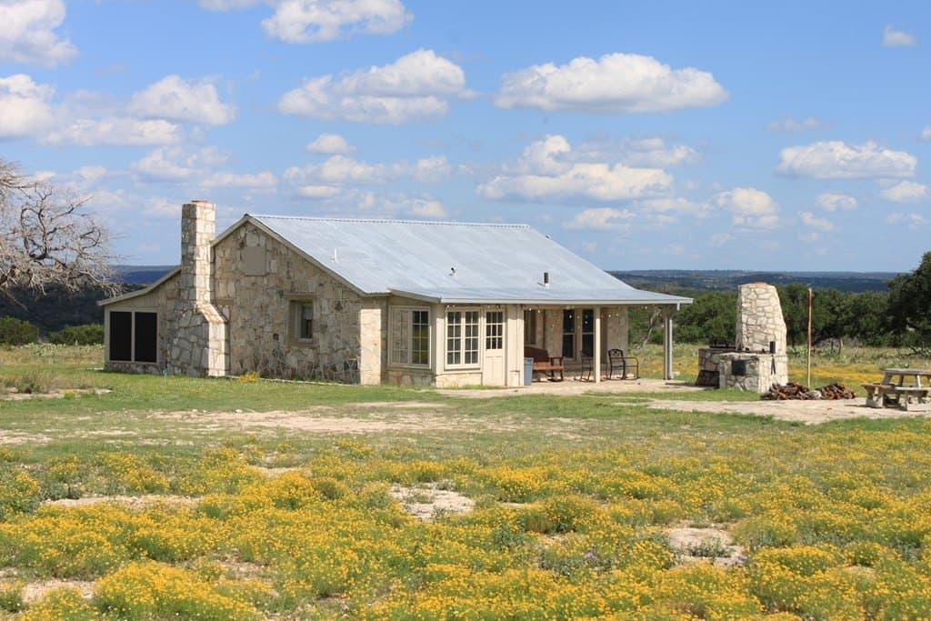 250.77 acres in Edwards County gallery image 2