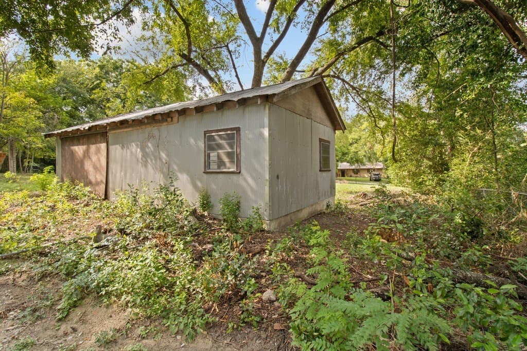 0.16 acres in Freestone County - photo 6