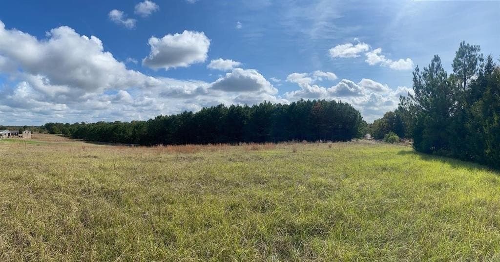 1.03 acres in Upshur County