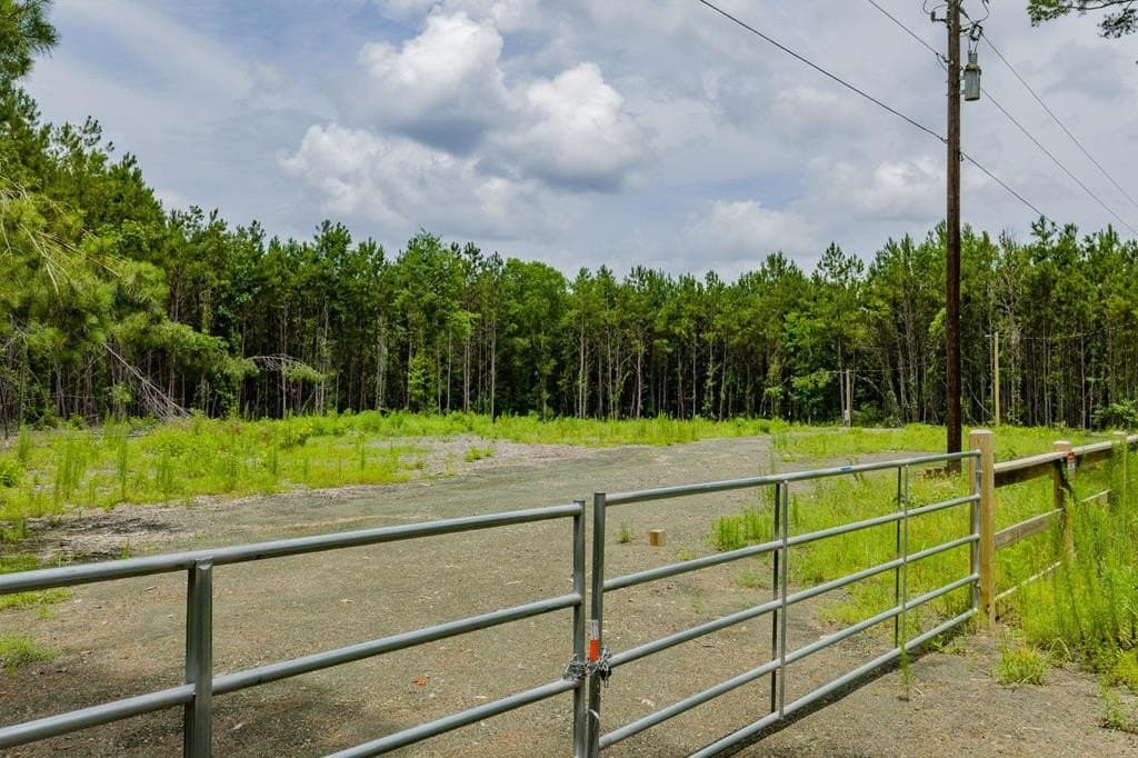 2.5 acres in Texas County