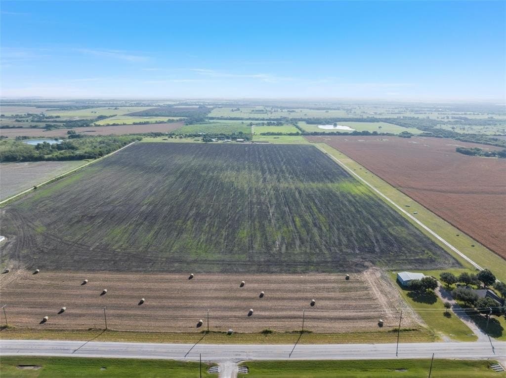 29.21 acres in McLennan County featured view