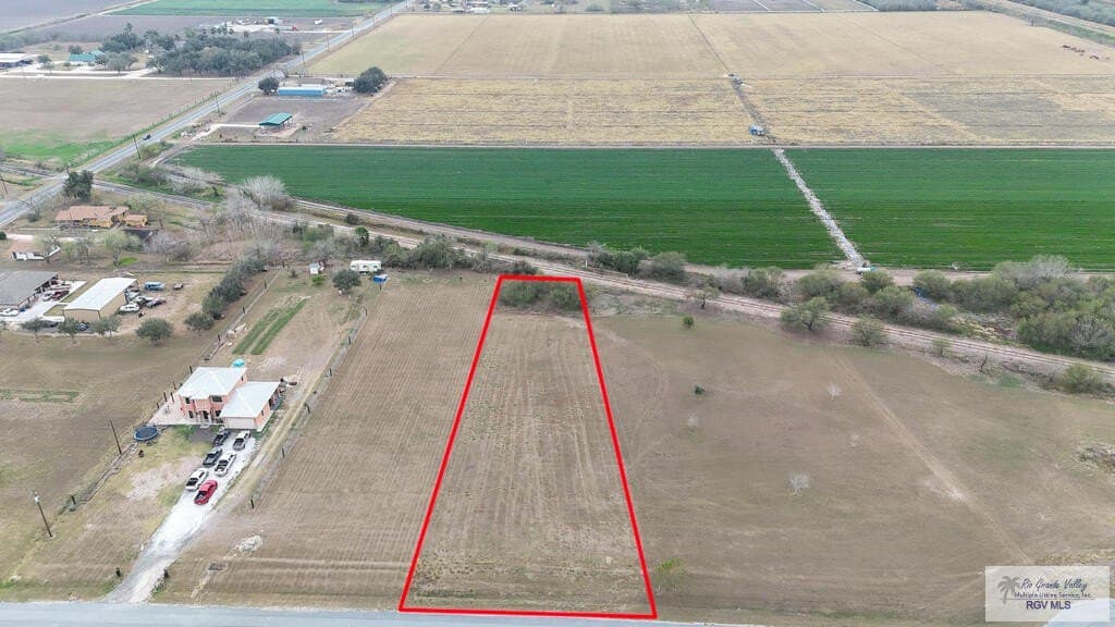 1 acres in CAMERON County - photo 3