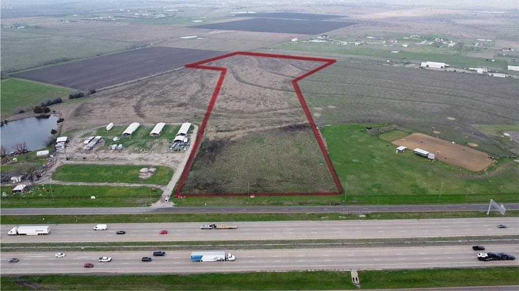 17.5 acres in Ellis County gallery image 2