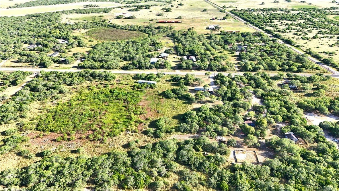 3.92 acres in Kleberg County gallery image 4